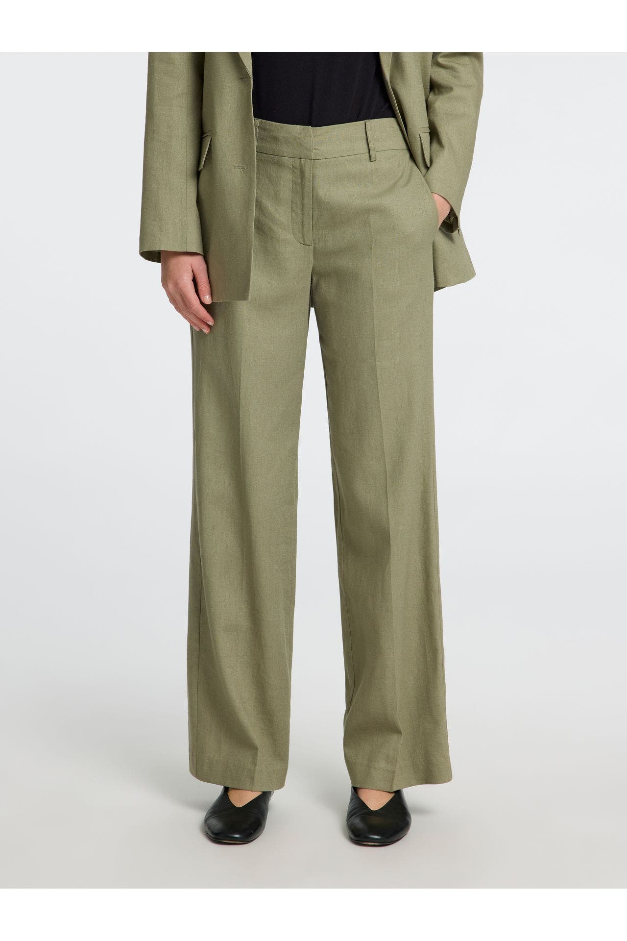 SELECTED Stoffhose graugrün, Bild 1