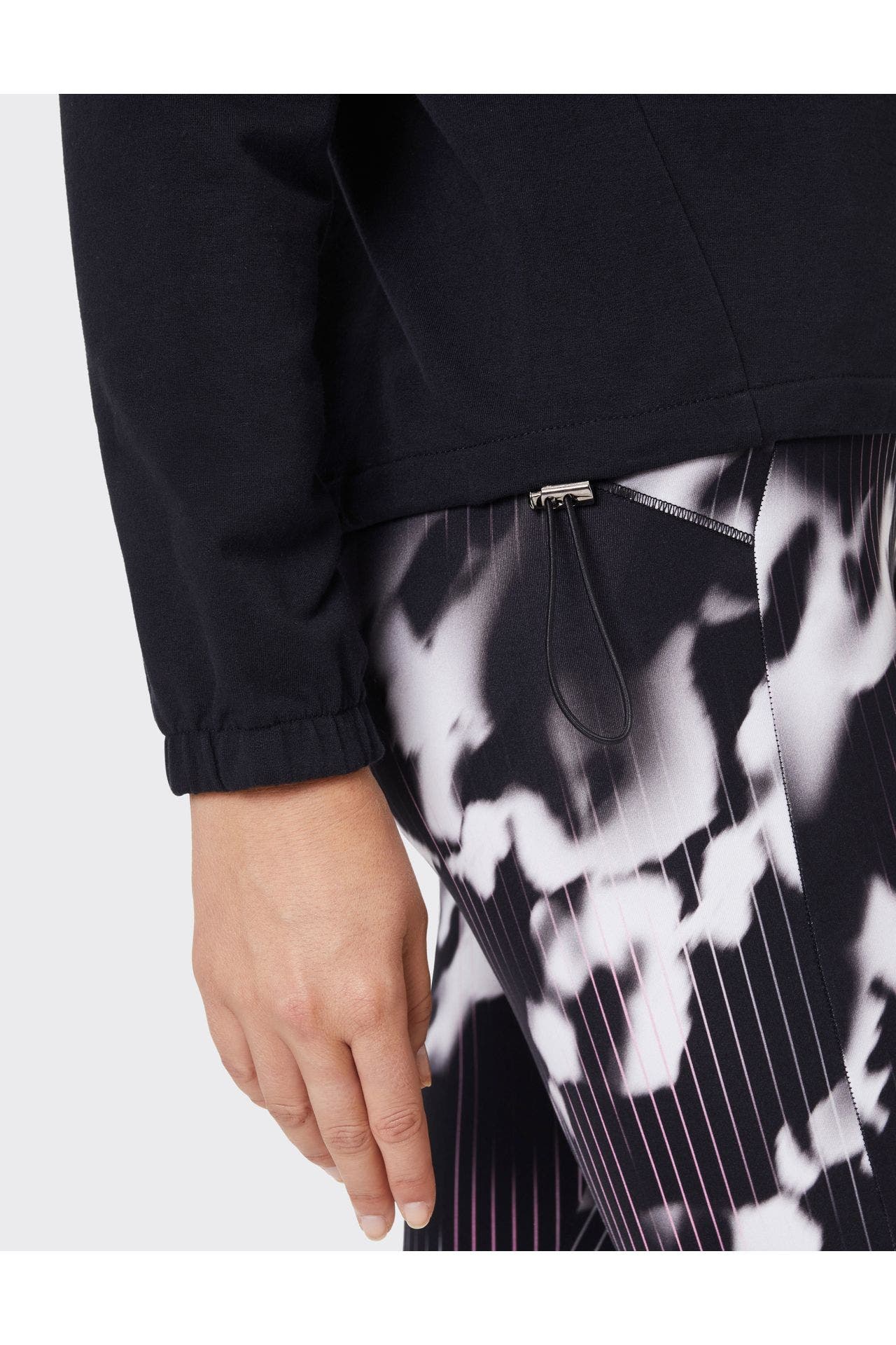 VENICE BEACH Sweatshirt 'Addison' schwarz, Bild 1