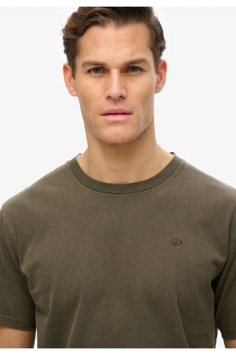 SUPERDRY T-Shirt 'Essentials Relaxed' oliv