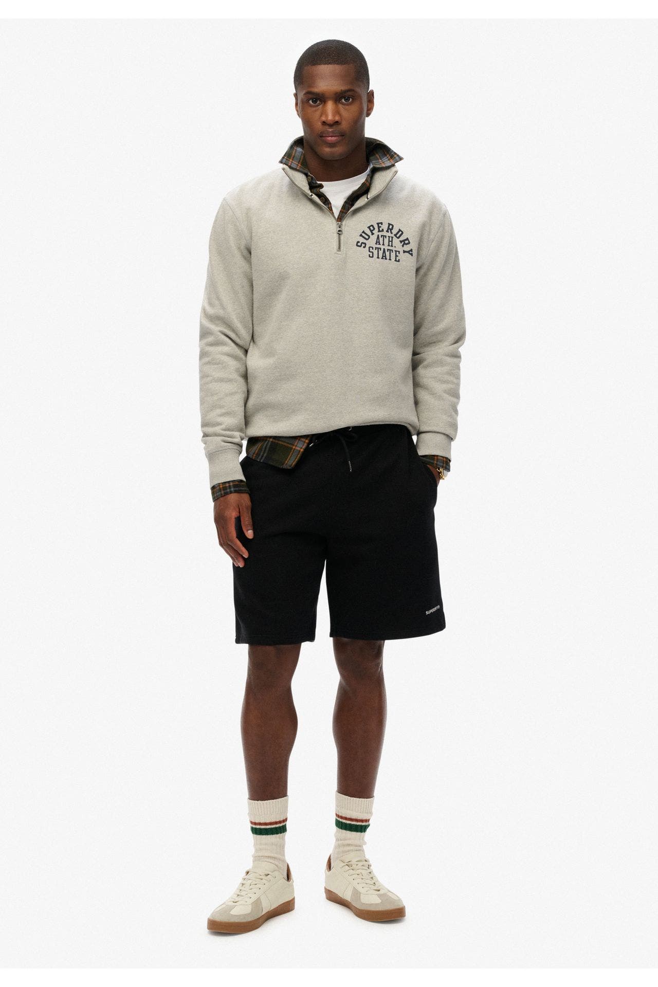 SUPERDRY Shorts schwarz, Bild 1