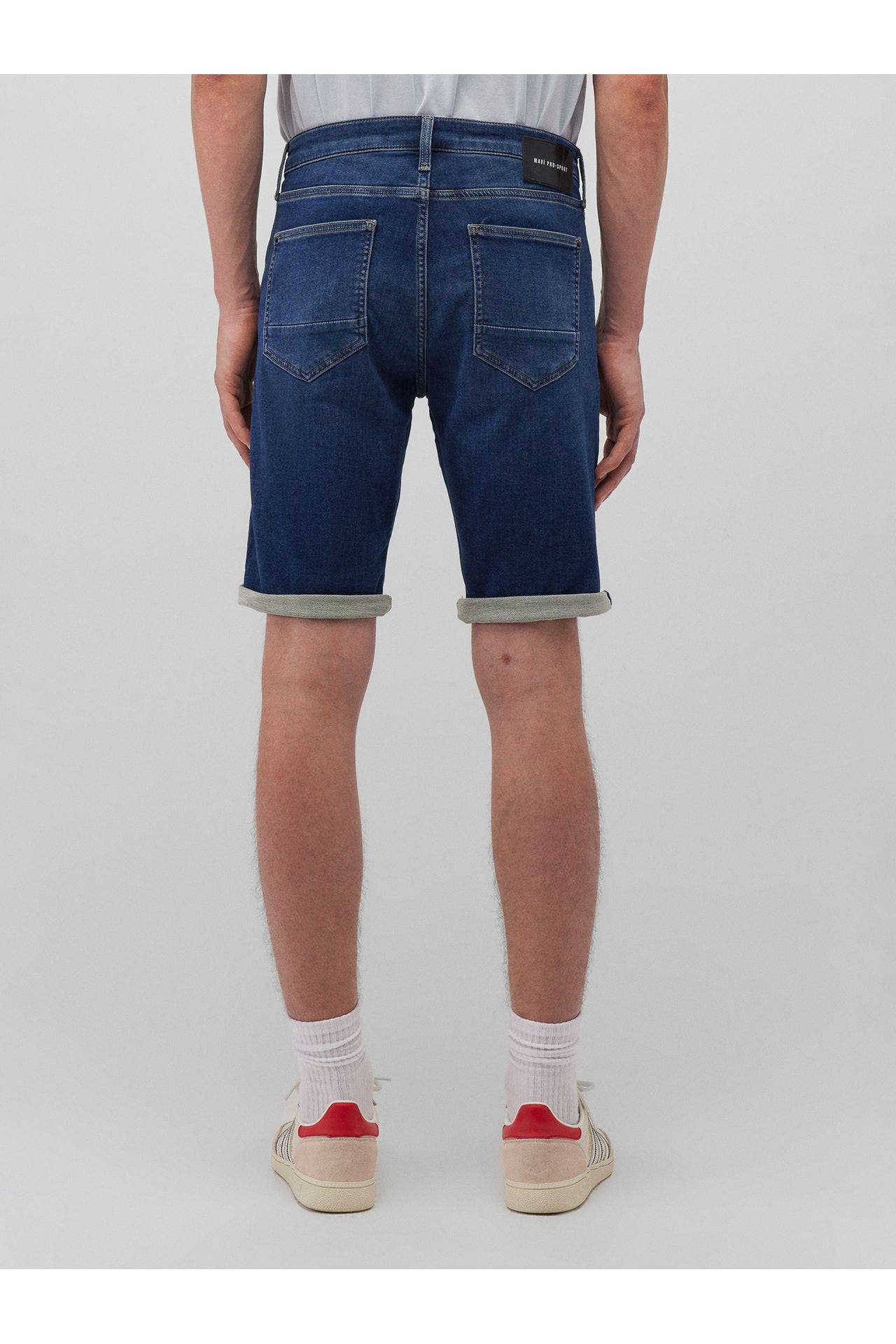 MAVI Jeansshorts 'Tim' dunkelblau, Bild 1