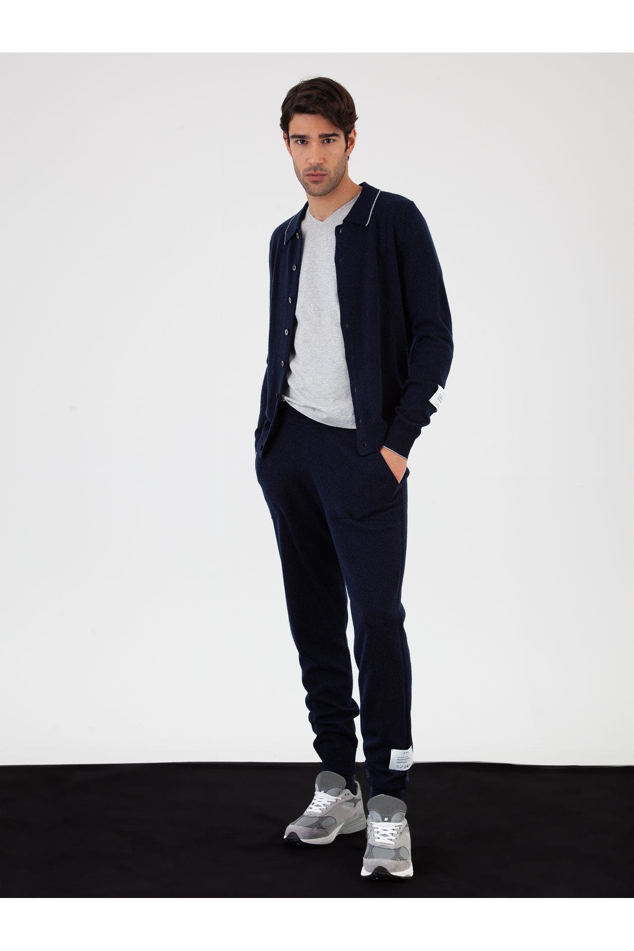 FTC Kaschmirmix-Cardigan dunkelblau, Bild 1