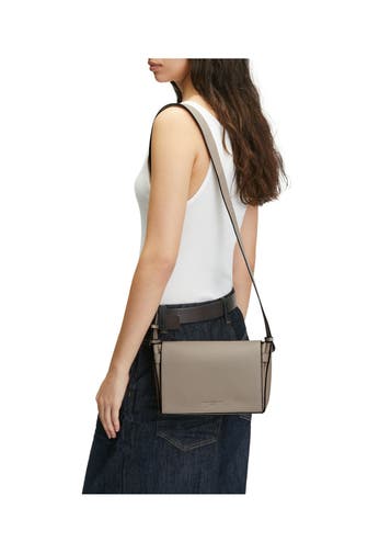 LIEBESKIND BERLIN Umhängetasche 'Hilla' taupe