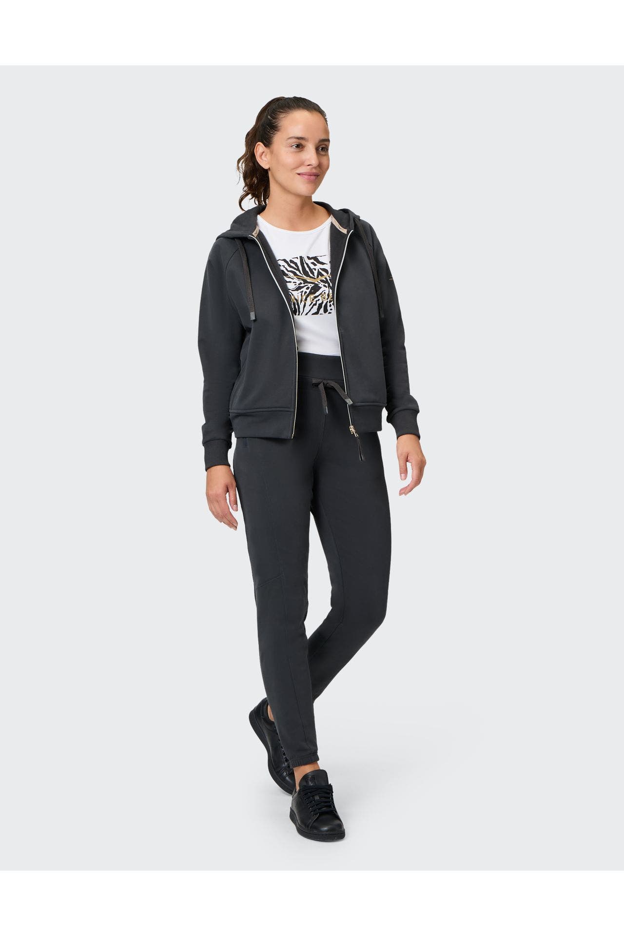 VENICE BEACH Sweatjacke 'Dillah' anthrazit, Bild 1
