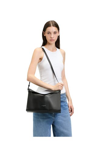 LIEBESKIND BERLIN Umhängetasche 'Lora' schwarz