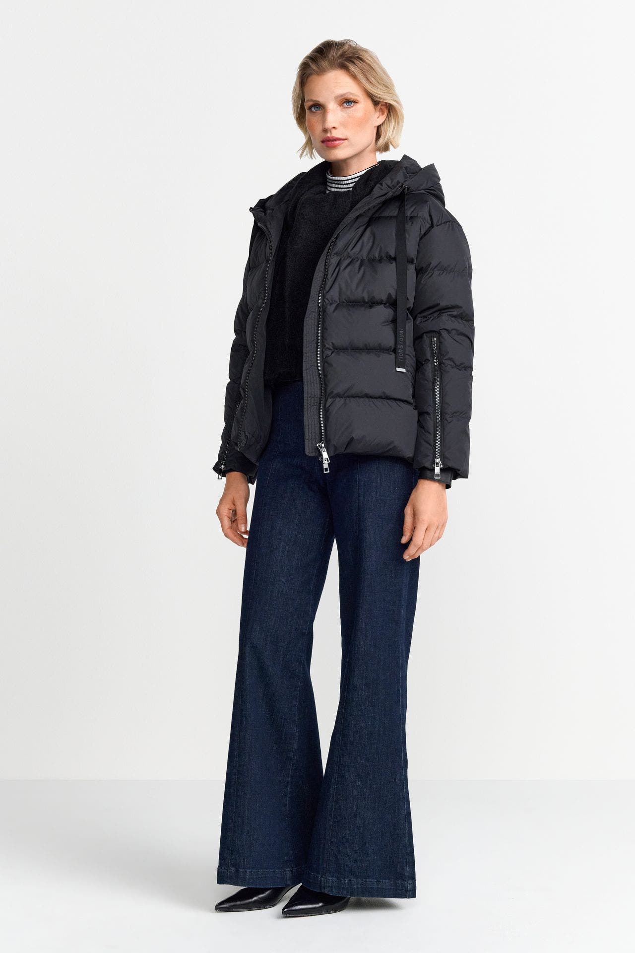 RICH & ROYAL Daunenjacke schwarz, Bild 1