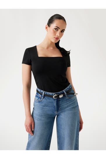 GUESS Black T-Shirt