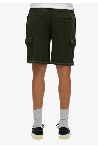 SUPERDRY Sweat-Shorts tannengrün