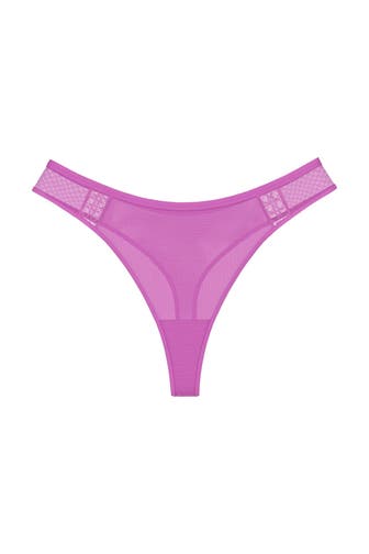 TRIUMPH String 'Cosmic Heartbeat' cyclam