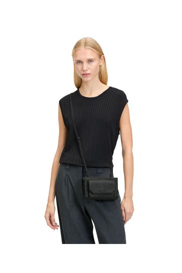 LIEBESKIND BERLIN Umhängetasche 'Lora' schwarz