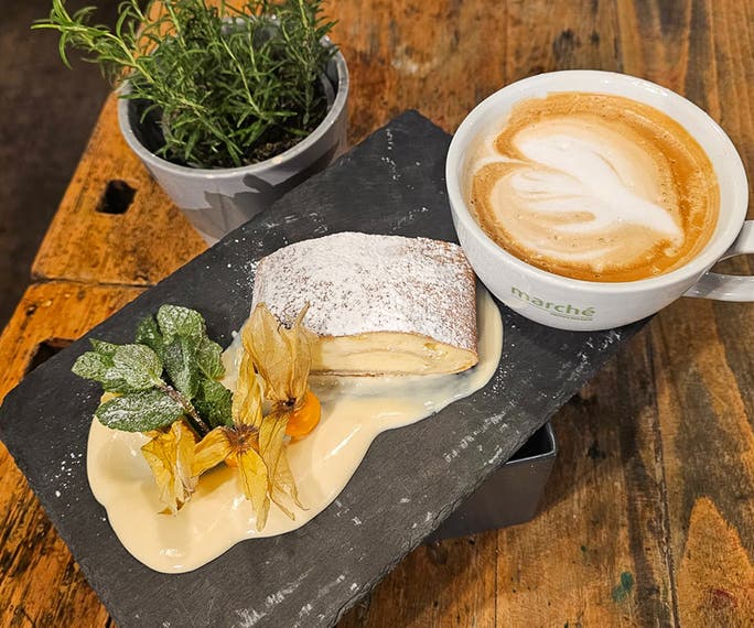 Marché Food Lovers' Place