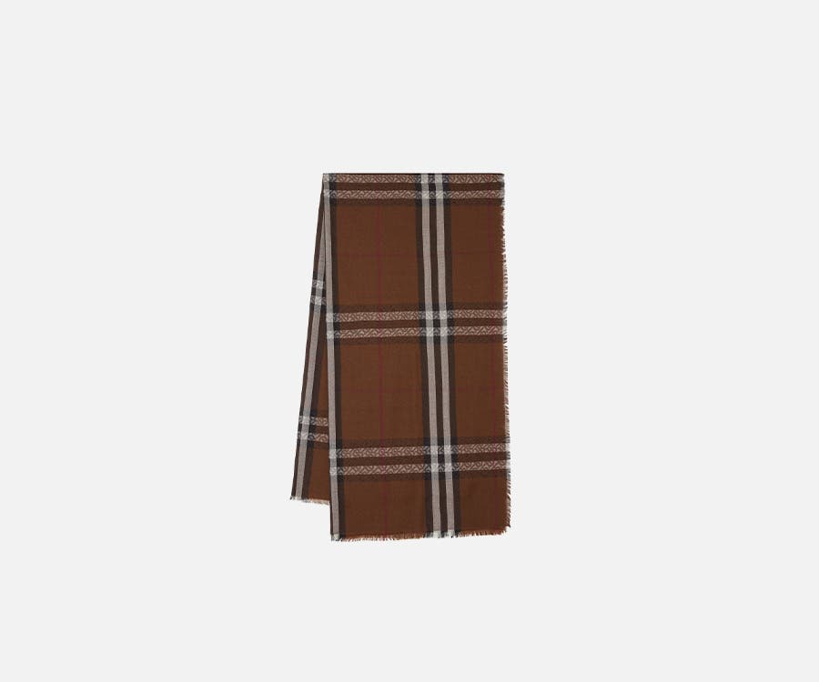 Burberry 70 off sale precio 2025
