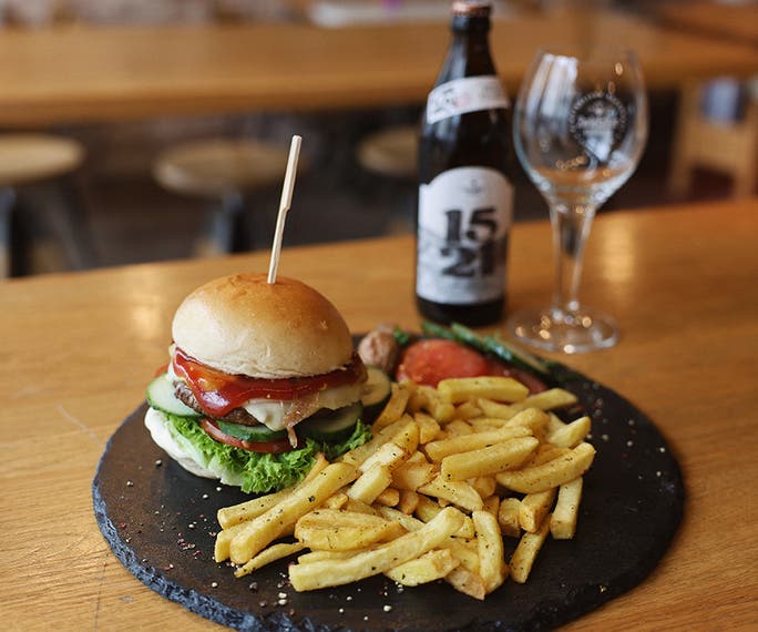 Marché Food Lovers' Place