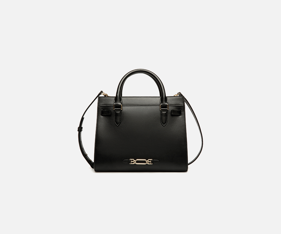 Hand bag offer clearance