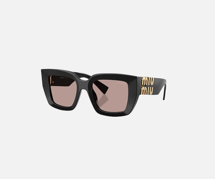 Sunglass Hut