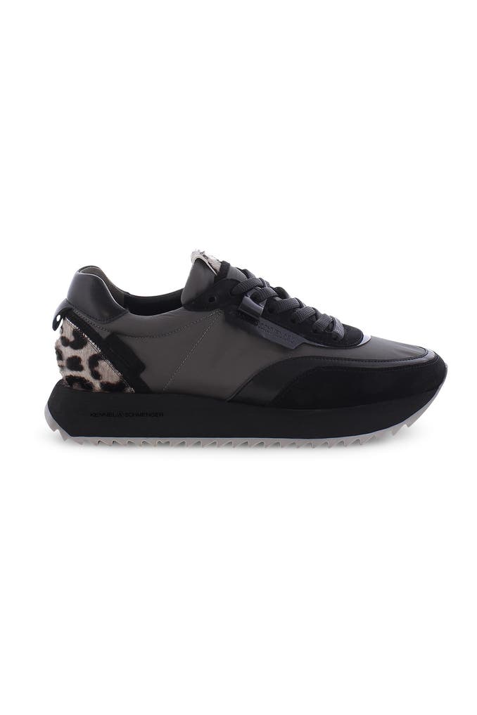 700042623-size161466525-bv-mp- 