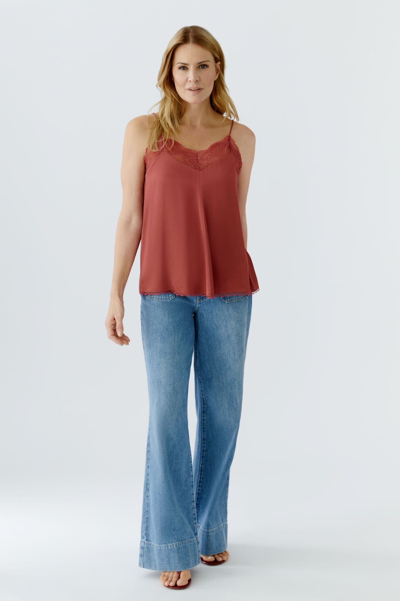 OUI Top redpear, Bild 1