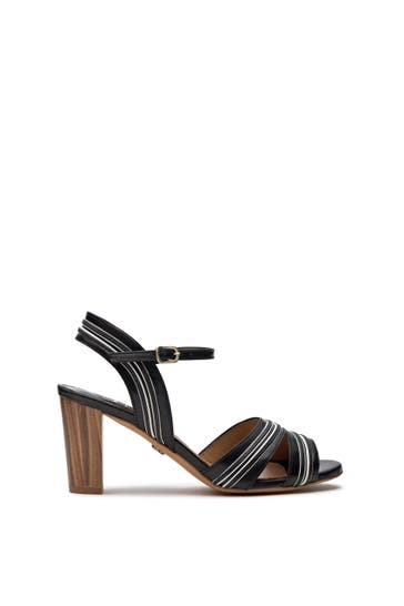 LOTTUSSE Sandalen Alison Schwarz