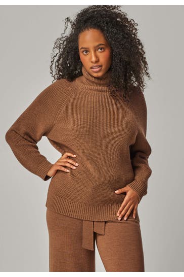 YOU LOOK PERFECT Pullover EVE Cognac