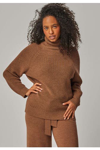 YOU LOOK PERFECT Pullover EVE Cognac