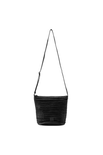 FREDSBRUDER Umhängetasche black 1