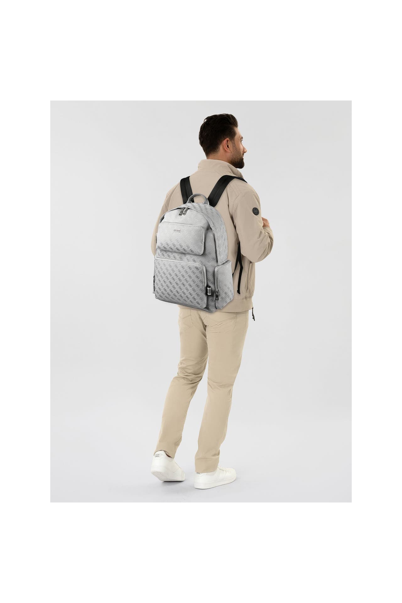 GUESS Rucksack light grey, Bild 1