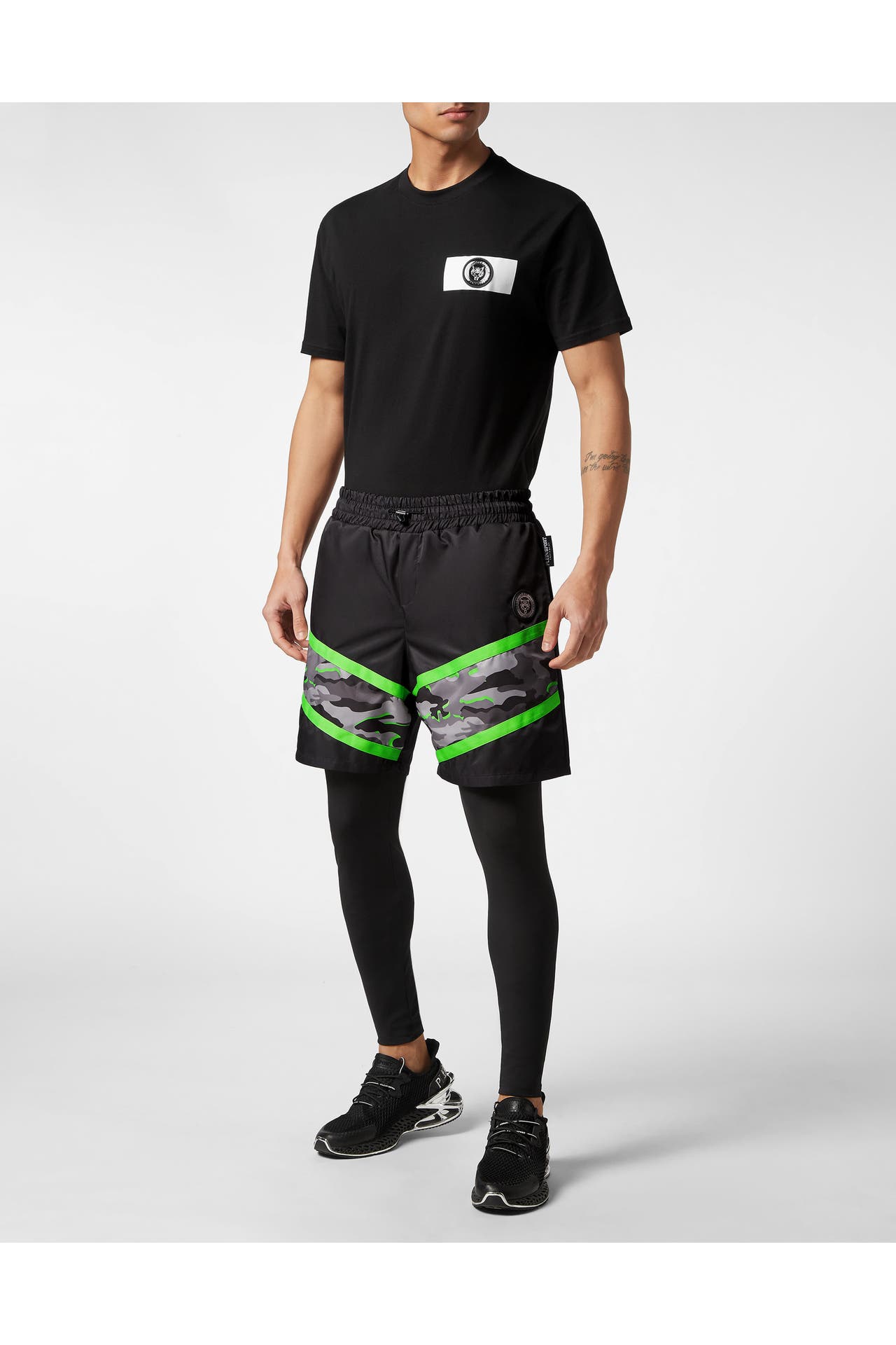 PLEIN SPORT Short CAMOUFLAGE 02 | black Wide/ Loose Fit, Bild 1