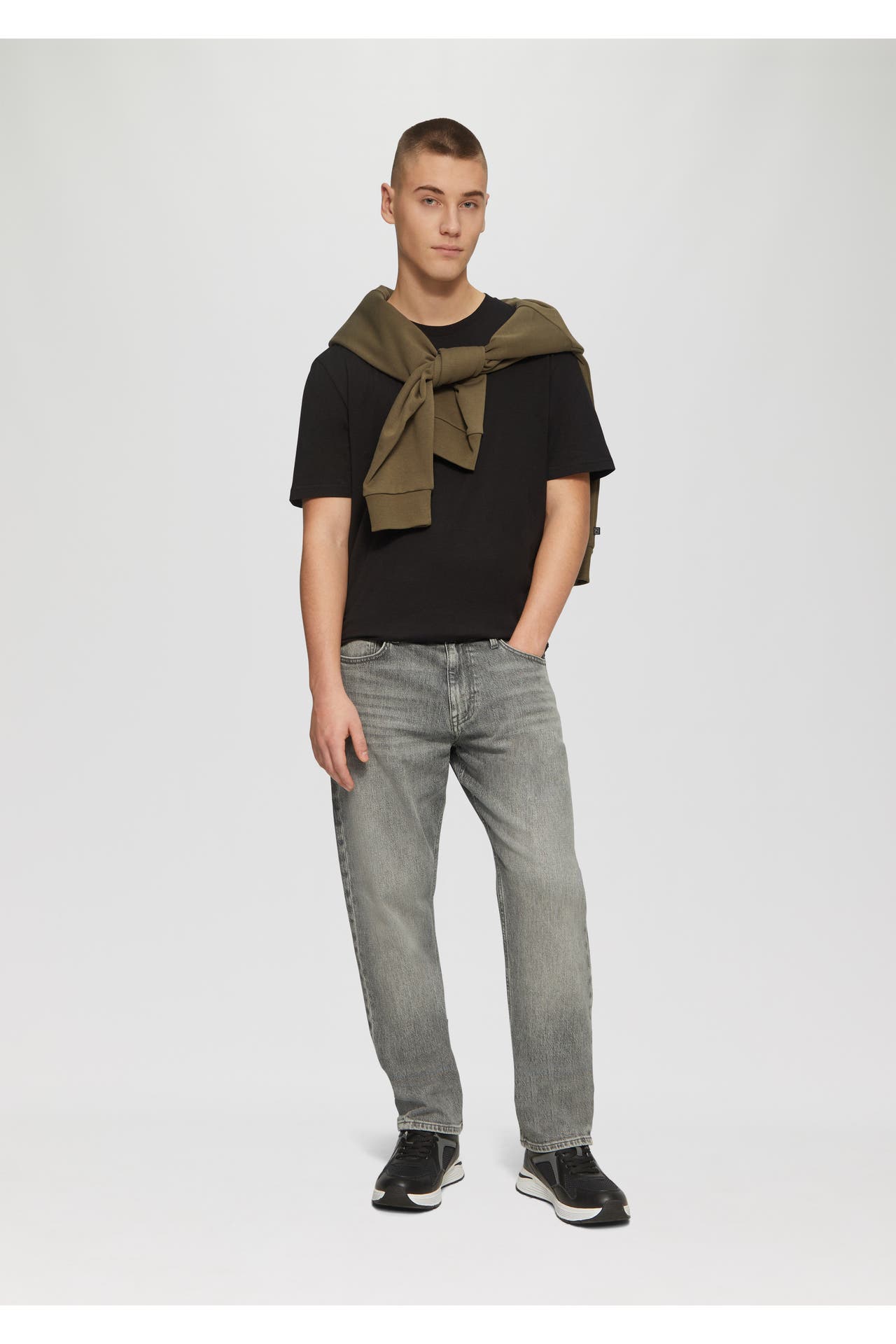 QS BY S.OLIVER Jeans PETE 94Z4_grau Tapered, Bild 1