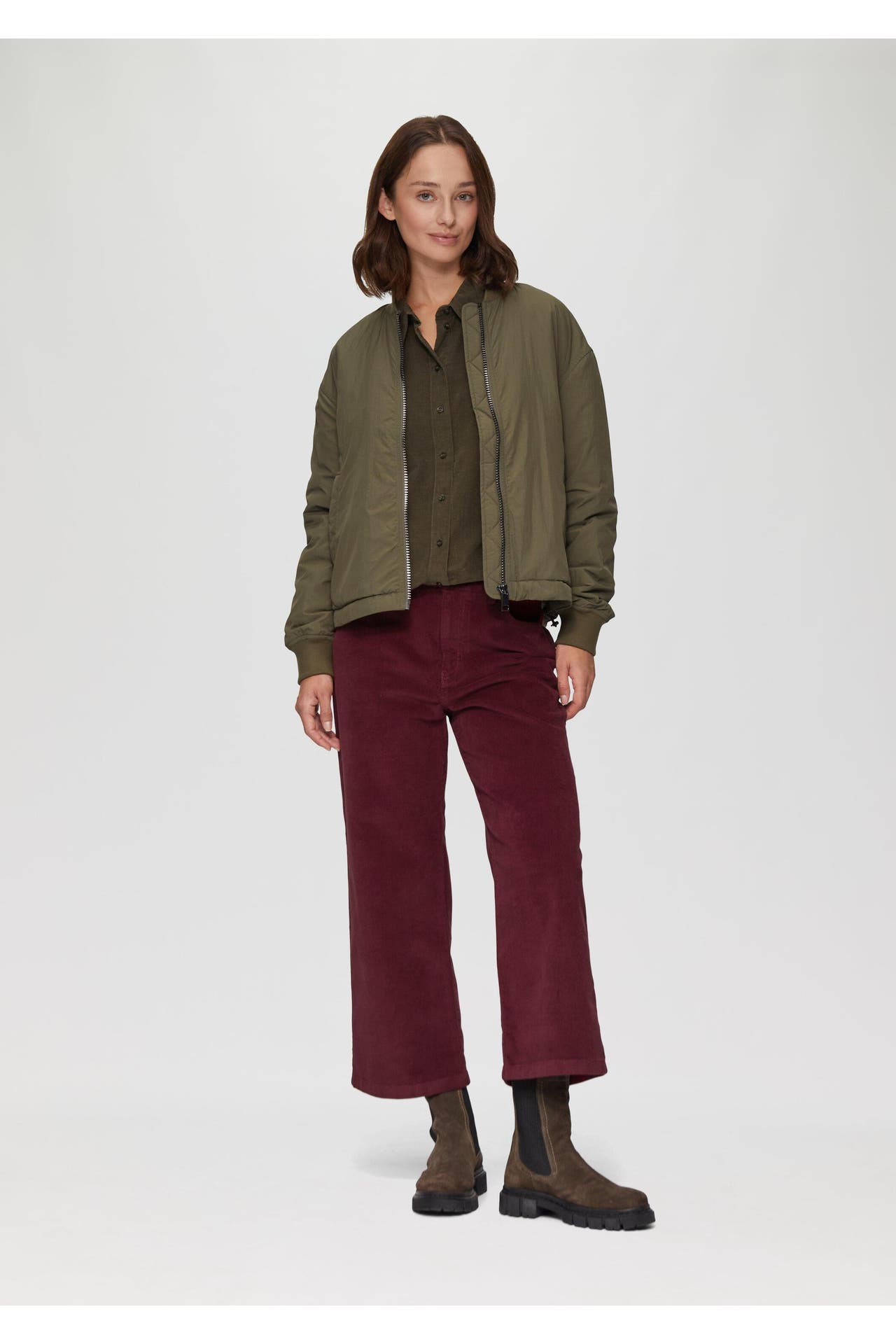 S.OLIVER Stoffhose 3874_rubinrot Tapered, Bild 1