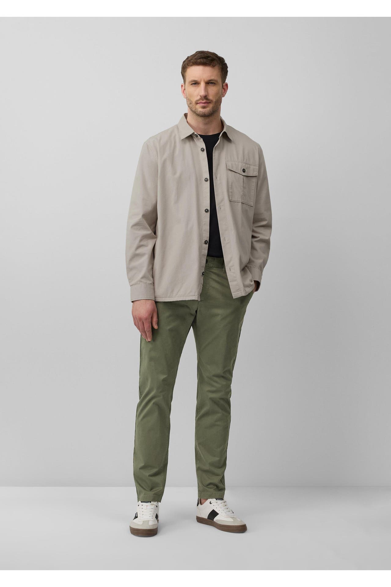 S.OLIVER Chino 7916_olivgrün Tapered, Bild 1