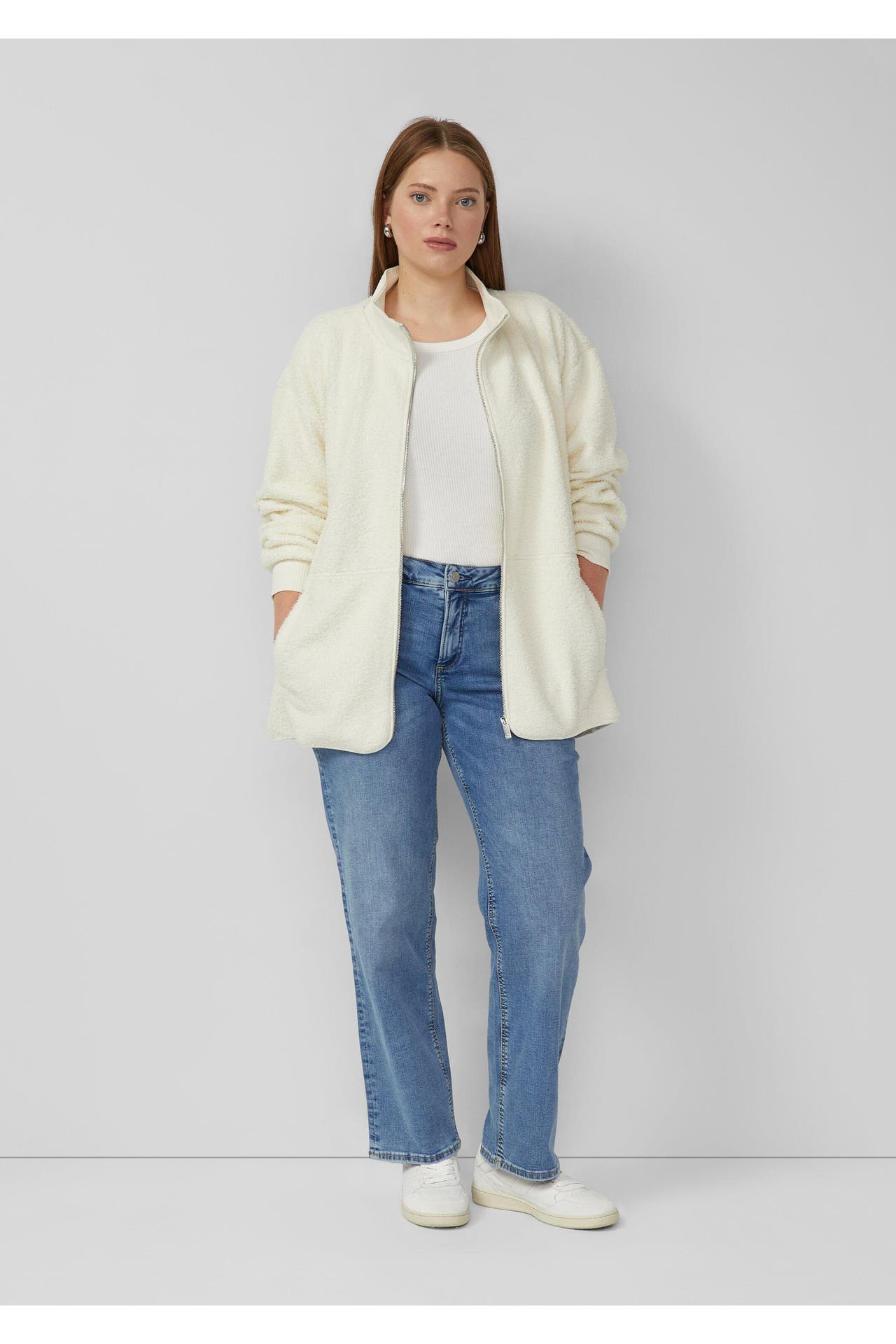 QS BY S.OLIVER Jeans 56Z2_blau Tapered, Bild 1