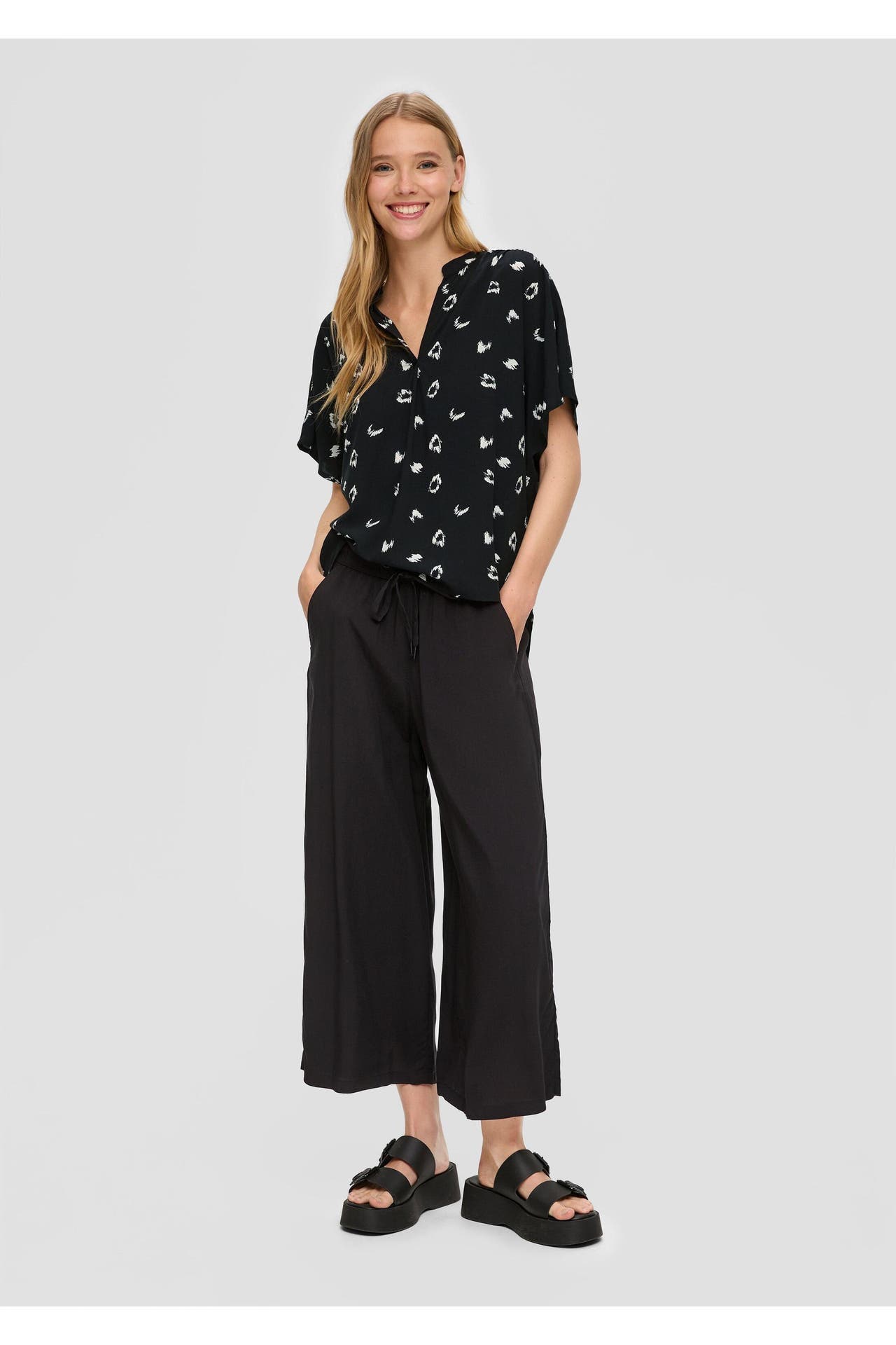 QS BY S.OLIVER Blusenshirt 99A1_schwarz, Bild 1