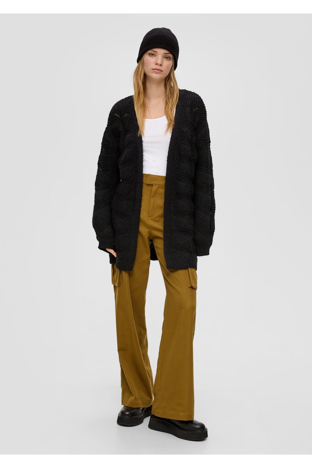 QS BY S.OLIVER Strickjacke 9999_schwarz, Bild 1