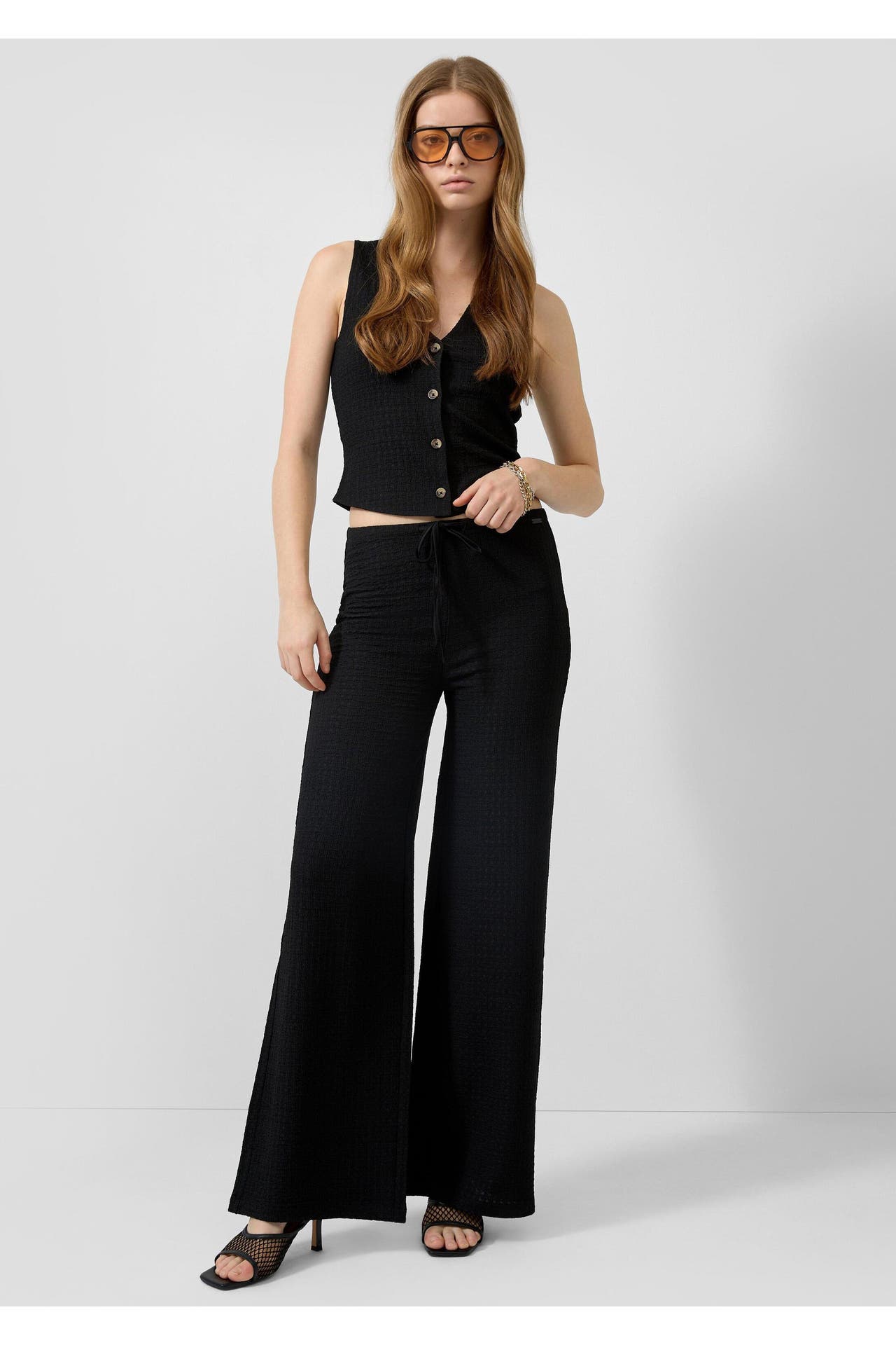 QS BY S.OLIVER Stoffhose 9999_schwarz Tapered, Bild 1