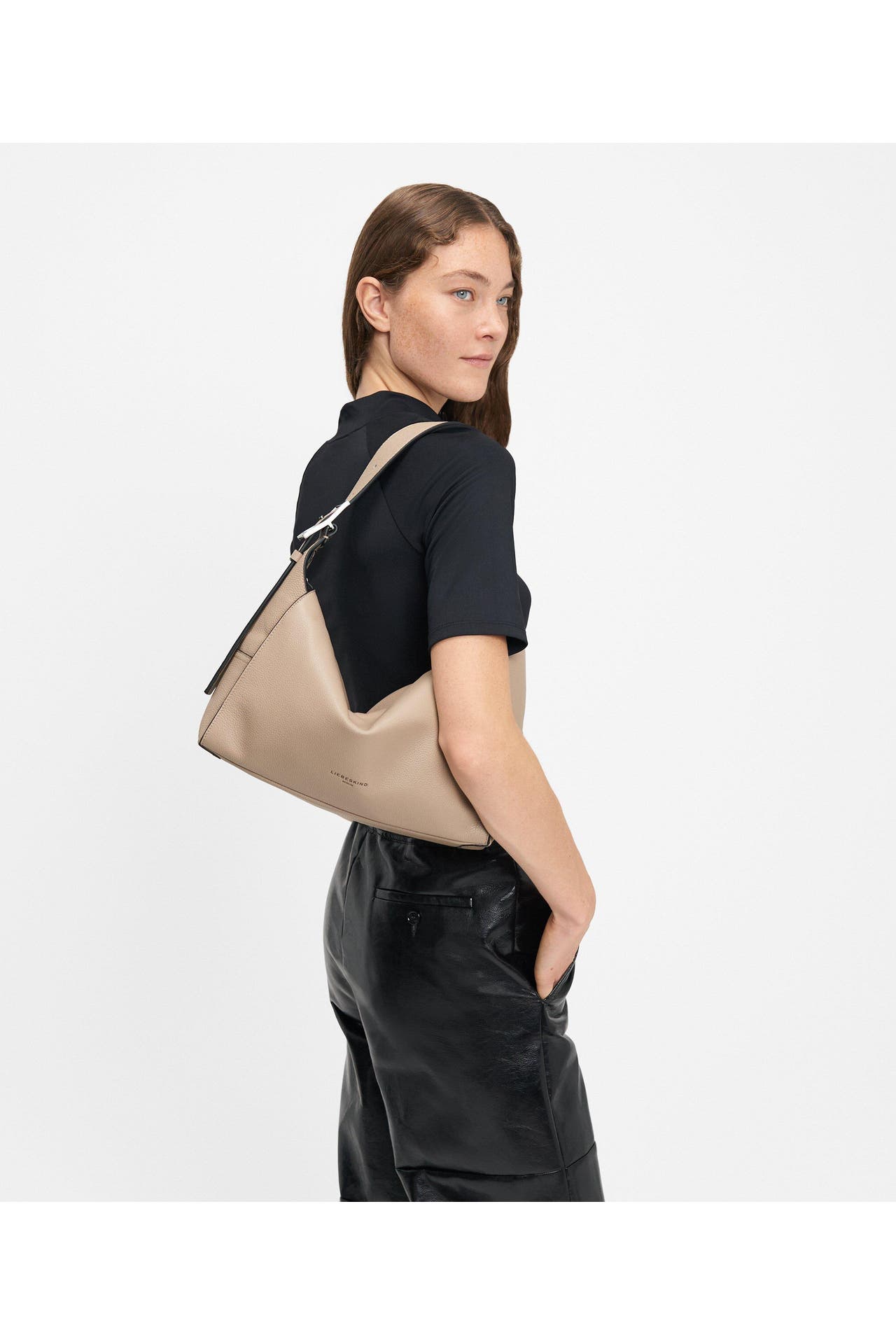 LIEBESKIND BERLIN Schultertasche 4180_sandstein, Bild 1