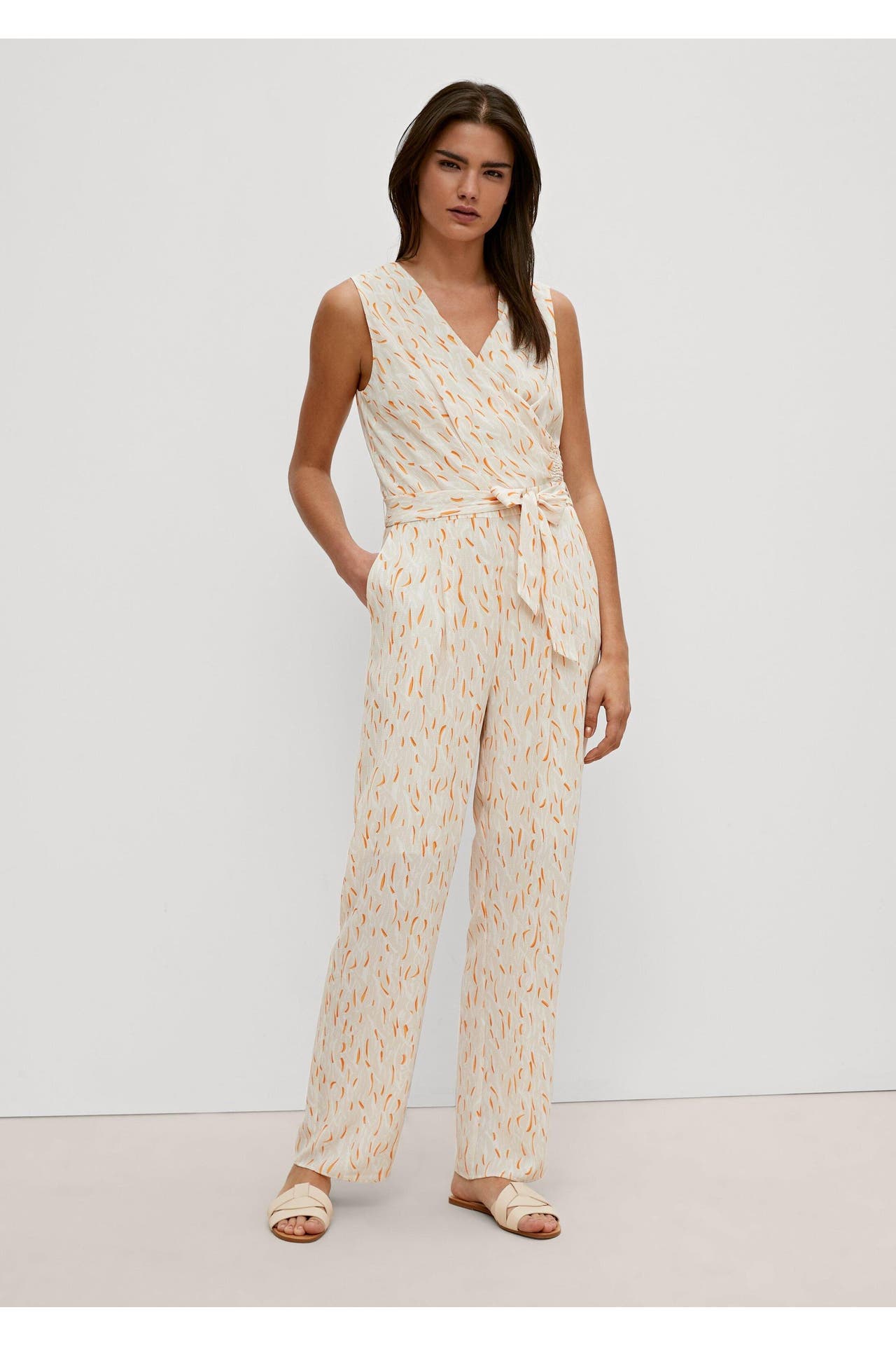 COMMA, Jumpsuit 81A1_beige Tapered, Bild 1