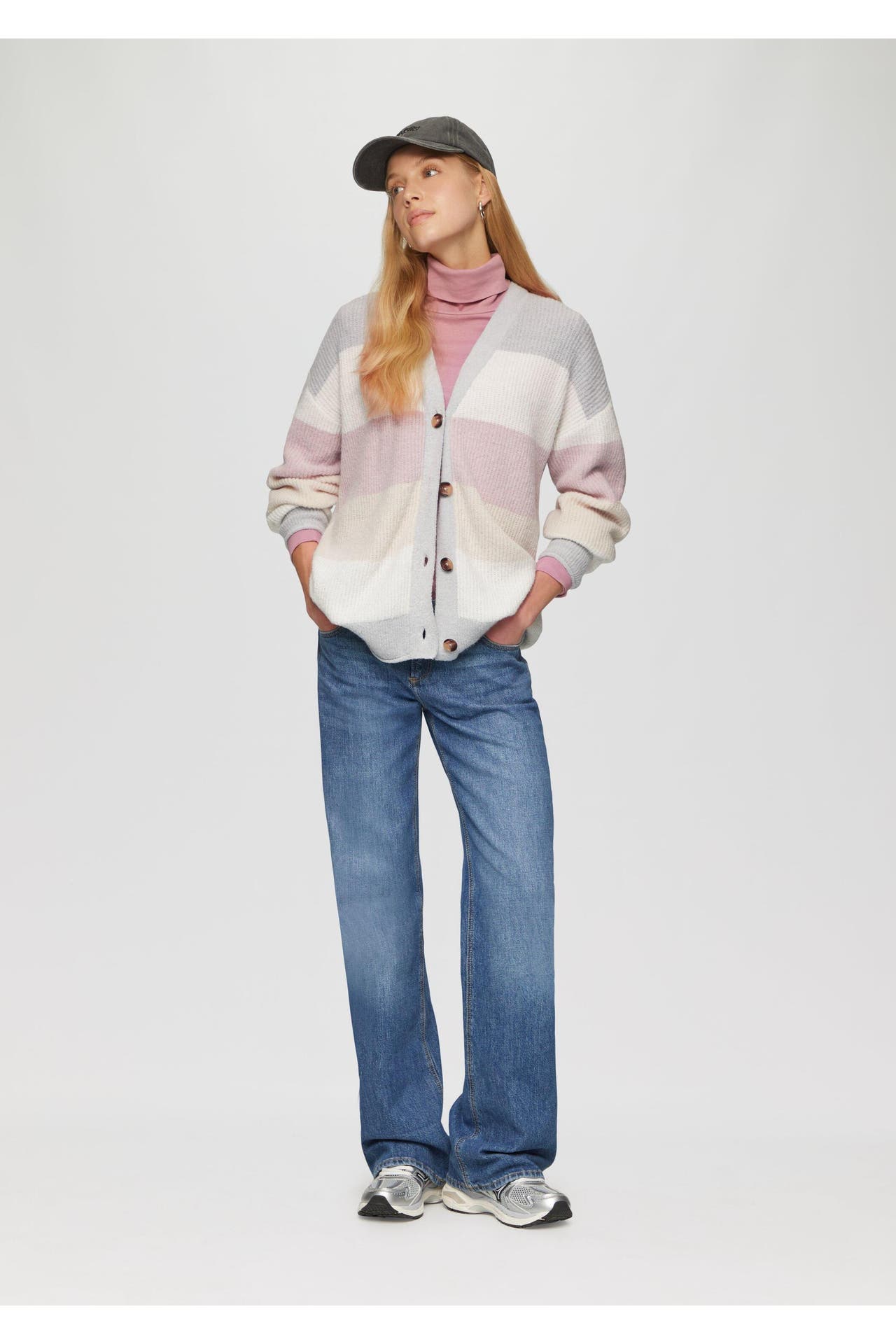 QS BY S.OLIVER Strickjacke 52G0_blassblau, Bild 1