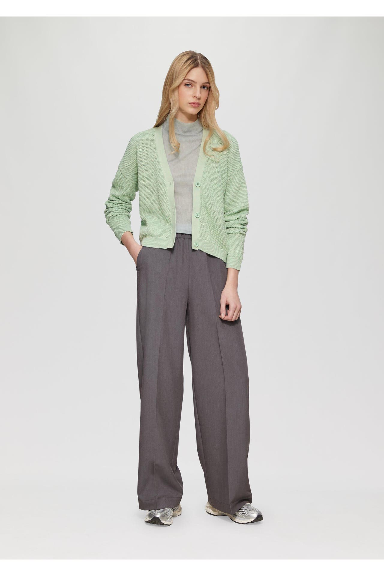 QS BY S.OLIVER Strickjacke 6503_hellgrün, Bild 1