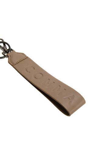 COMMA, Accessories