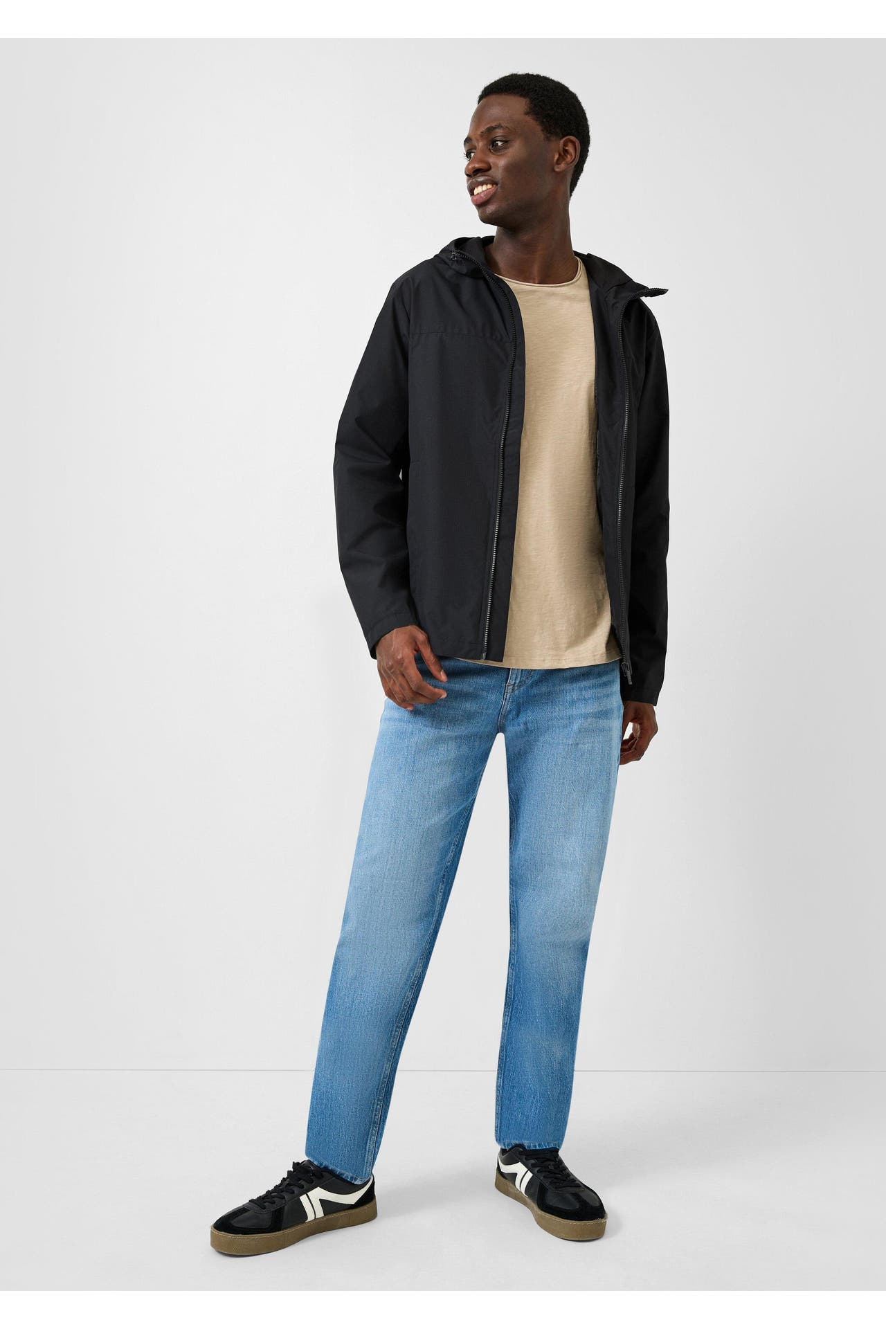 QS BY S.OLIVER Jacke 9999_schwarz, Bild 1