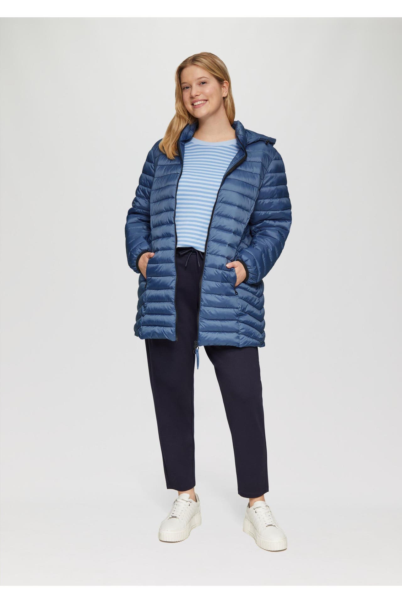 S.OLIVER Jacke 5472_hellblau, Bild 1