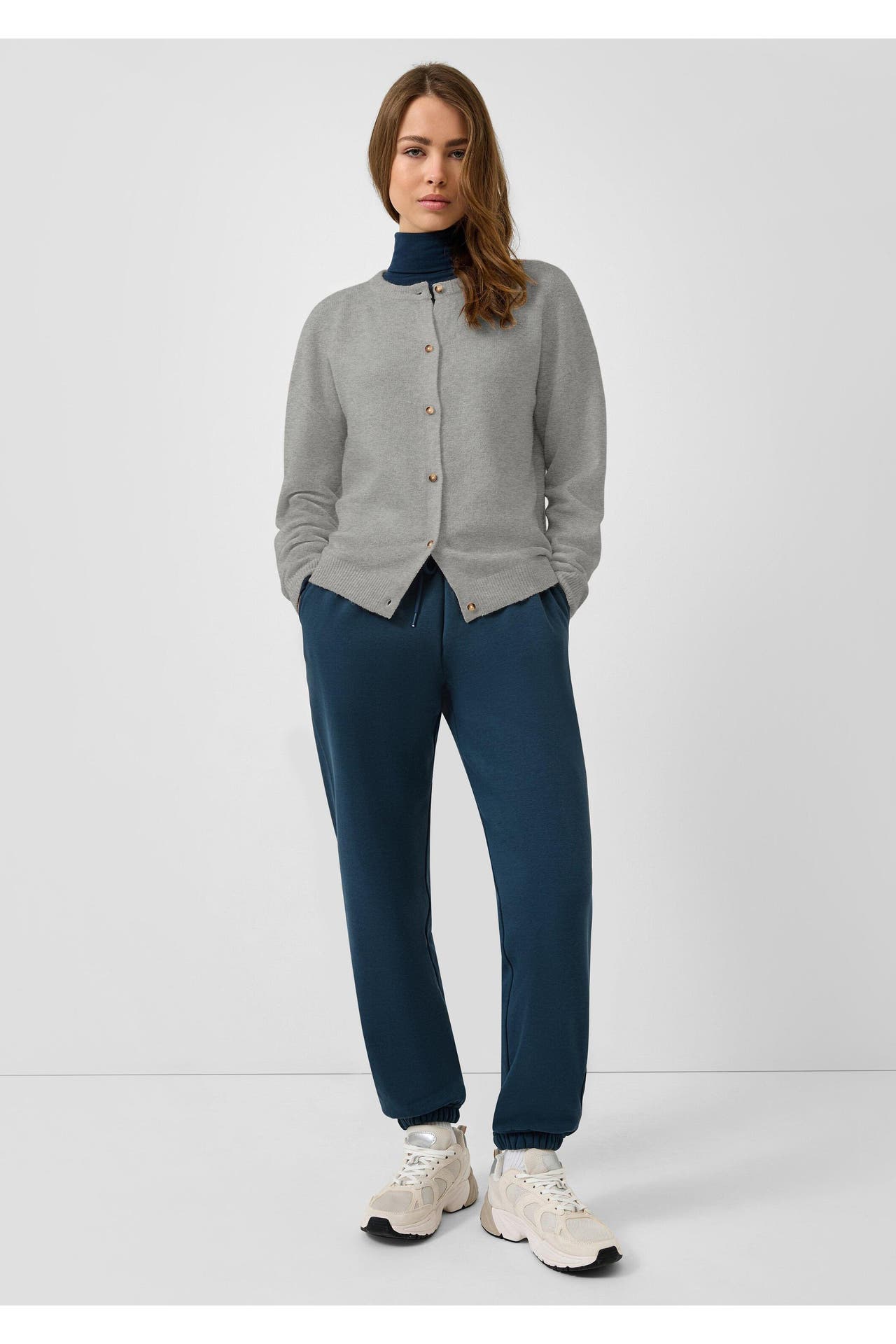 QS BY S.OLIVER Strickjacke 9400_grau, Bild 1