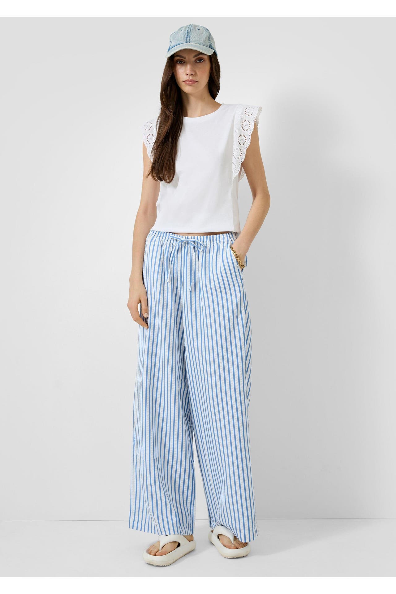 QS BY S.OLIVER Stoffhose 54G0_hellblau Tapered, Bild 1