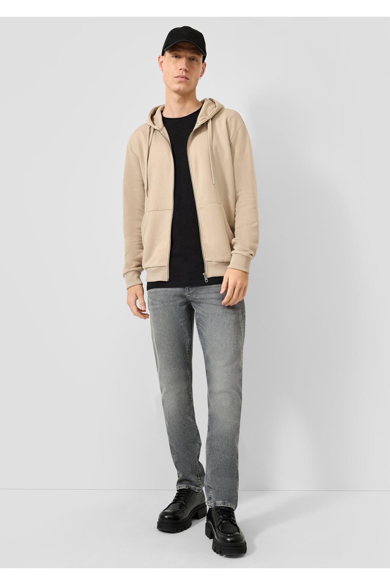 QS BY S.OLIVER Sweatjacke 8161_beige, Bild 1