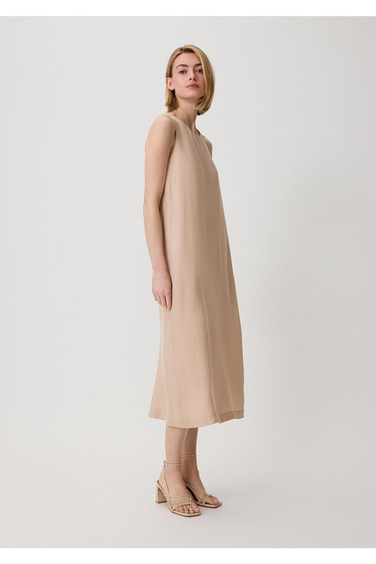 COMMA, Midikleid 8215_sandfarben, Bild 1