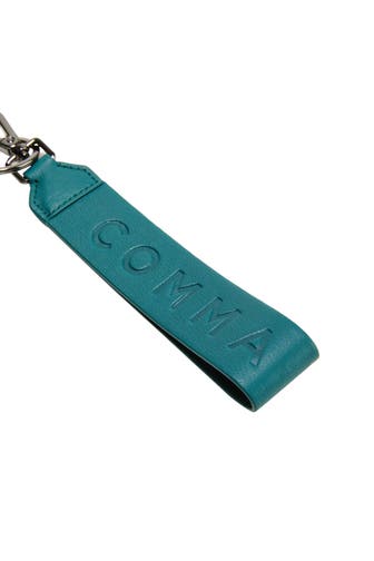 COMMA, Accessories