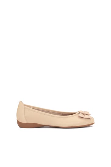 KAZAR Ballerinas Beige