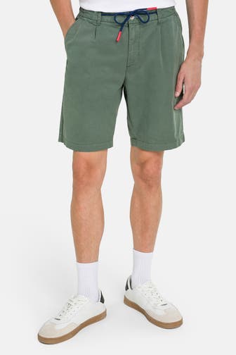 NEW ZEALAND AUCKLAND Chino-Shorts smaragdgrün