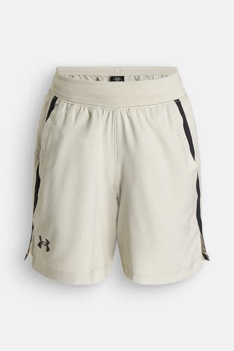 UNDER ARMOUR Shorts greige