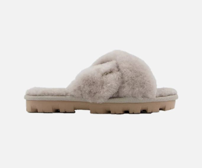 UGG